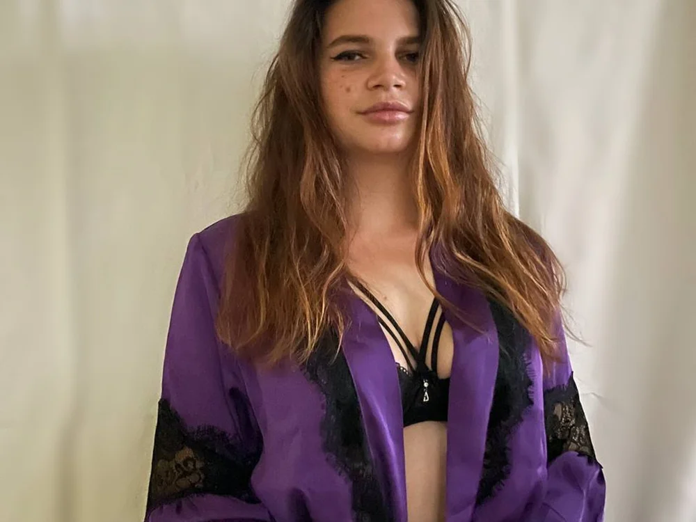 Aneta_Sky's Offline XXX Chat