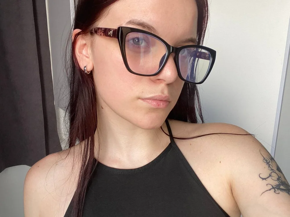 AudriaCriner Chat XXX offline