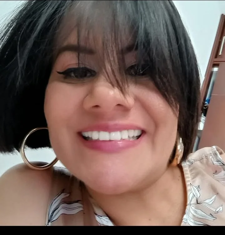 milf_Bonnett's Offline Chat Room