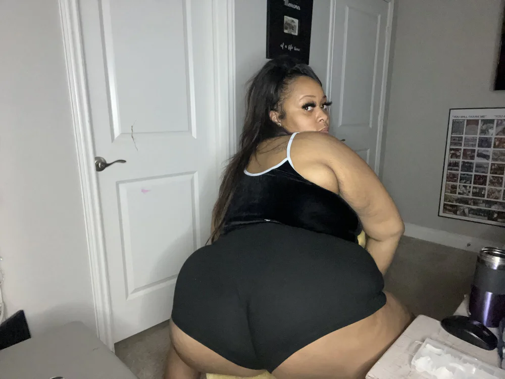 BBWLOLALAFLAMEXX's Offline XXX Chat