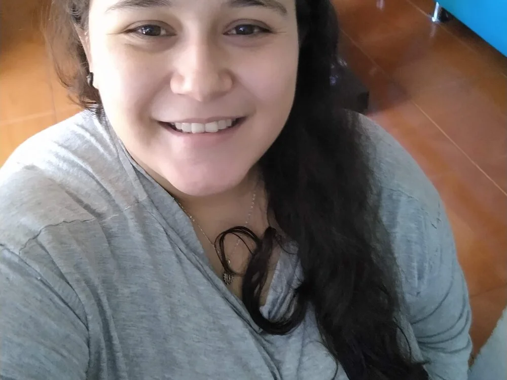 دردشة ElaandSofia الجنسية دون اتصال