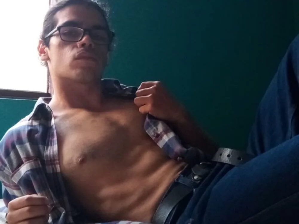 Offline XXX chat MartWolf9