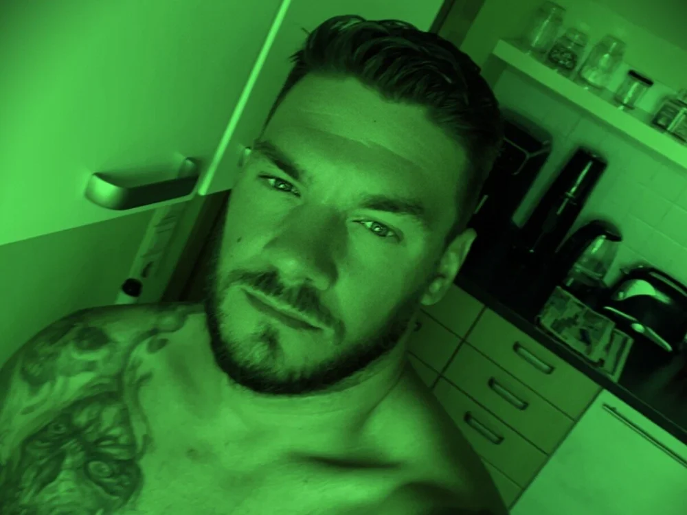 Gringo88Marvingo Adlı Modelin Çevrimdışı XXX Sohbeti