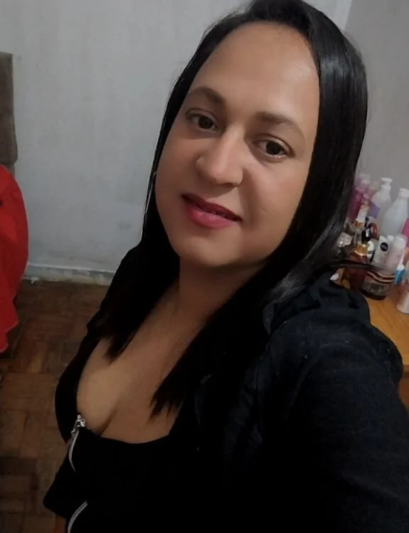 Luana201013 Offline XXX-Chat