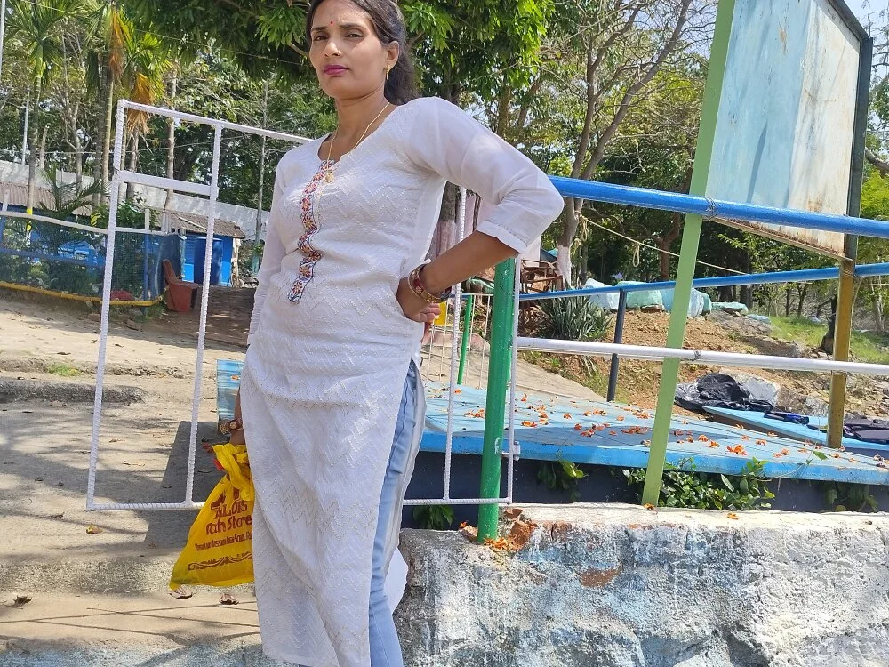 RADHAHO Obrolan XXX Offline