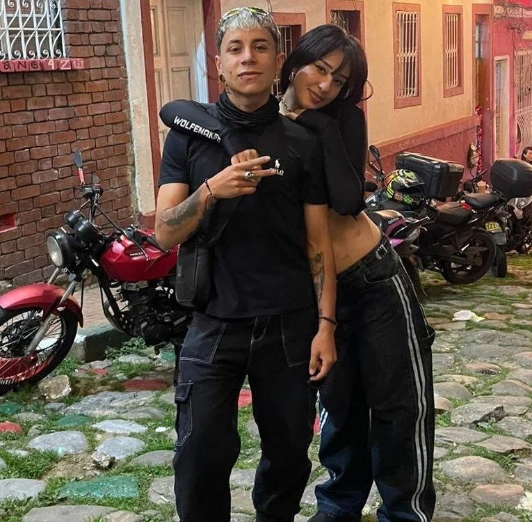 Chat +18 off-line de mell_hardbigmessy