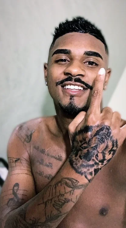 Motoca0311 Offline XXX-chat