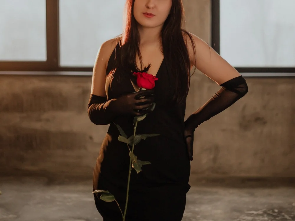 ElmiraPowers' Offline XXX Chat