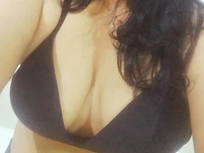 Rinishateluguhotygirl