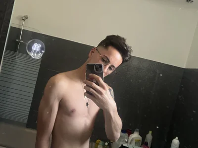 Vainvalou34 Male Kissing Free Cam Sex
