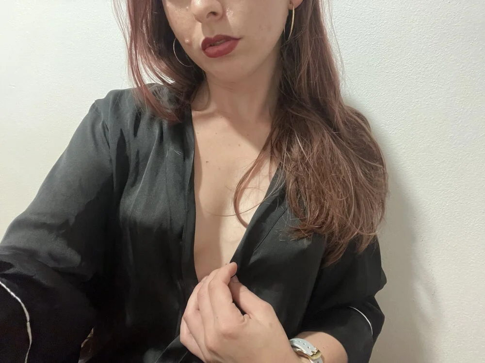 TinyAndrea Obrolan Langsung XXX