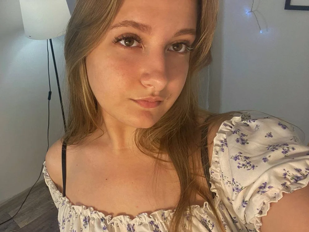 DaisyGranger's Offline Chat Room