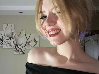 CandyElfie - new blondes