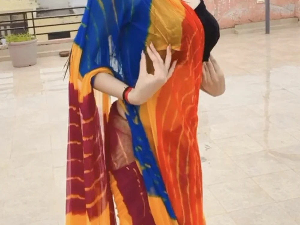 دردشة HotPoojabhabhi الجنسية دون اتصال