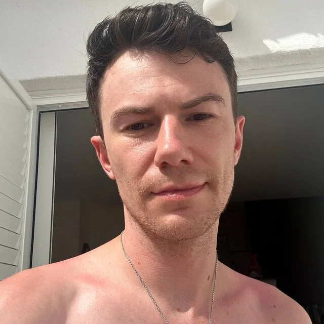 DuskyInfluence52 Chat XXX Ngoại tuyến