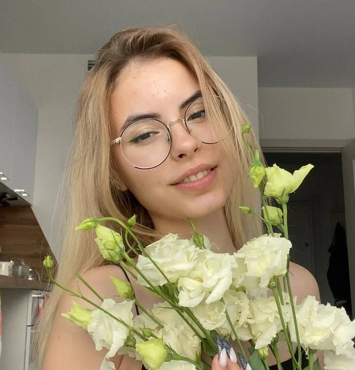 _maybe_yes_'s Offline XXX Chat