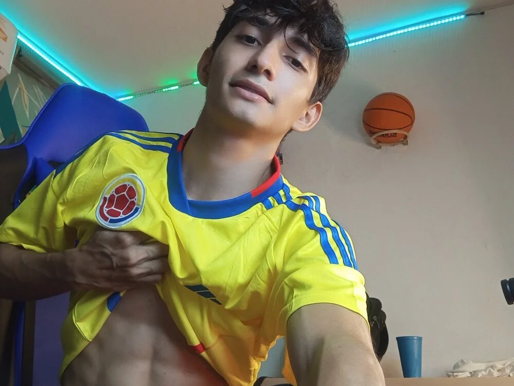 Chat +18 off-line de Andy_Kein