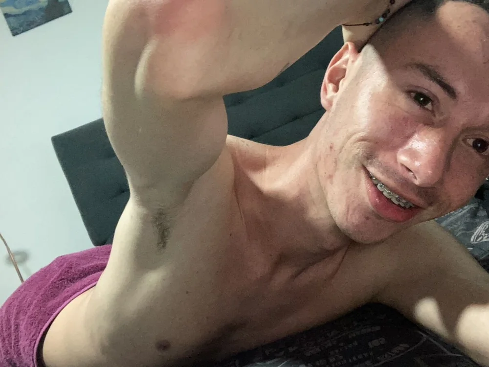 mateocollins_ offline XXX-chatje