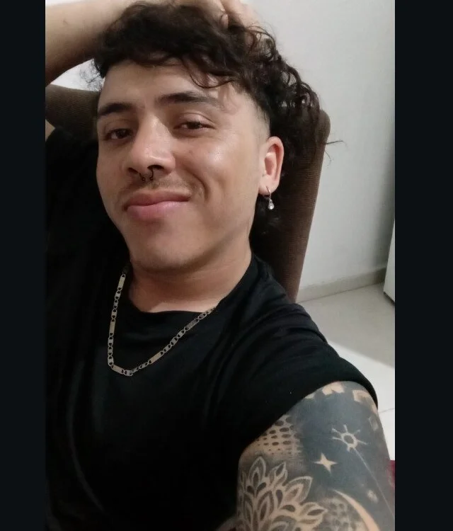 Enzomar's Offline XXX Chat
