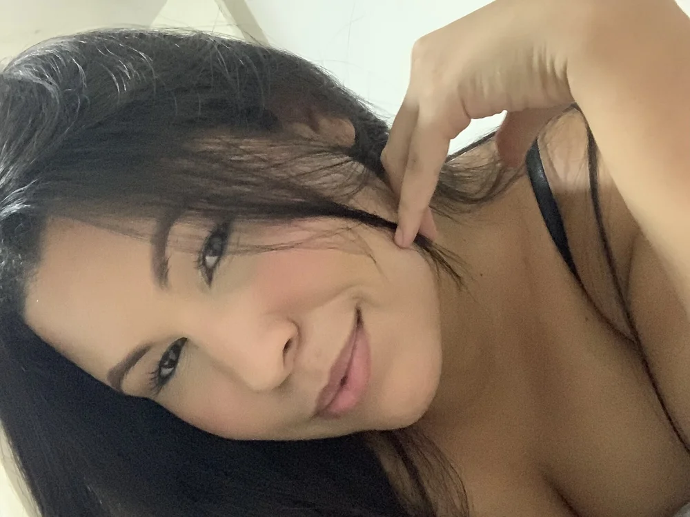 elisacnasc's Offline XXX Chat
