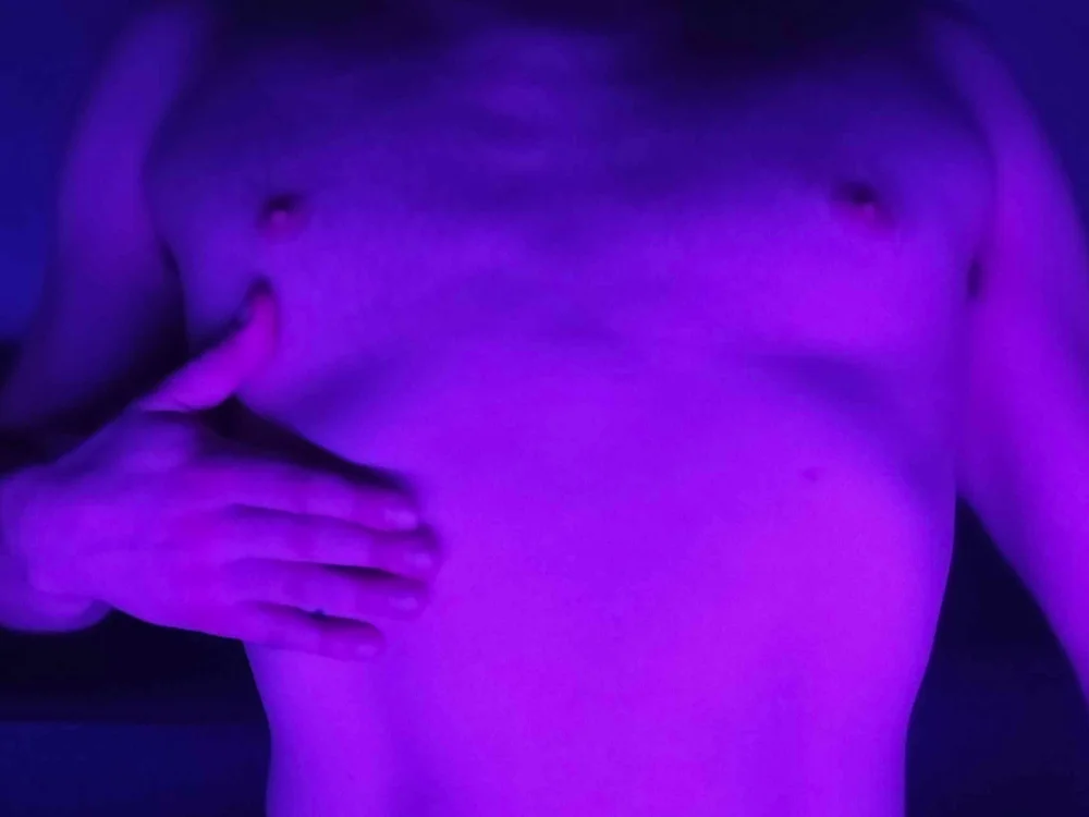 AafMerlinson Adlı Modelin Çevrimdışı XXX Sohbeti