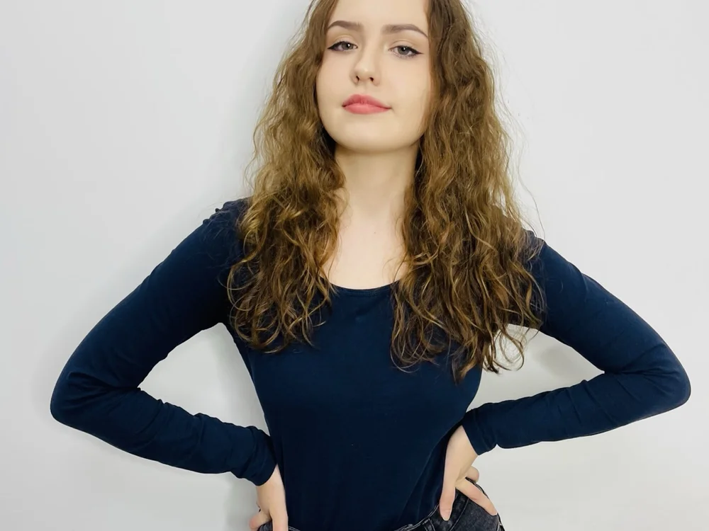 CatherineDale's Offline Chat Room