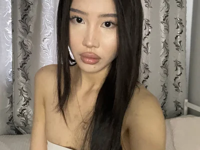 Mia_AsianSex profile