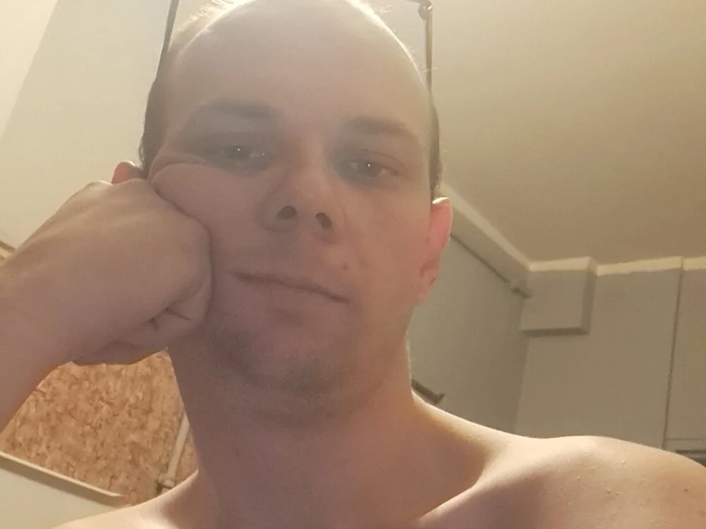 tomeksex1x Chat XXX offline