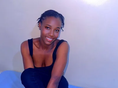 Freakypetite - Girl 