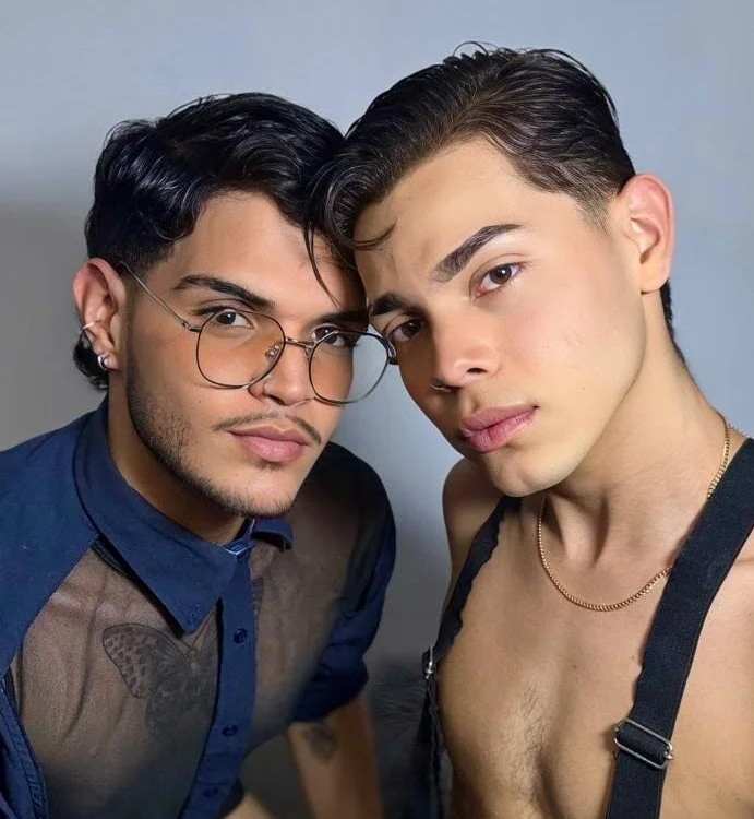 Wild_Empire333 오프라인 XXX 채팅