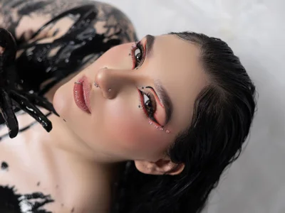 Alyshaa_ - Girl 