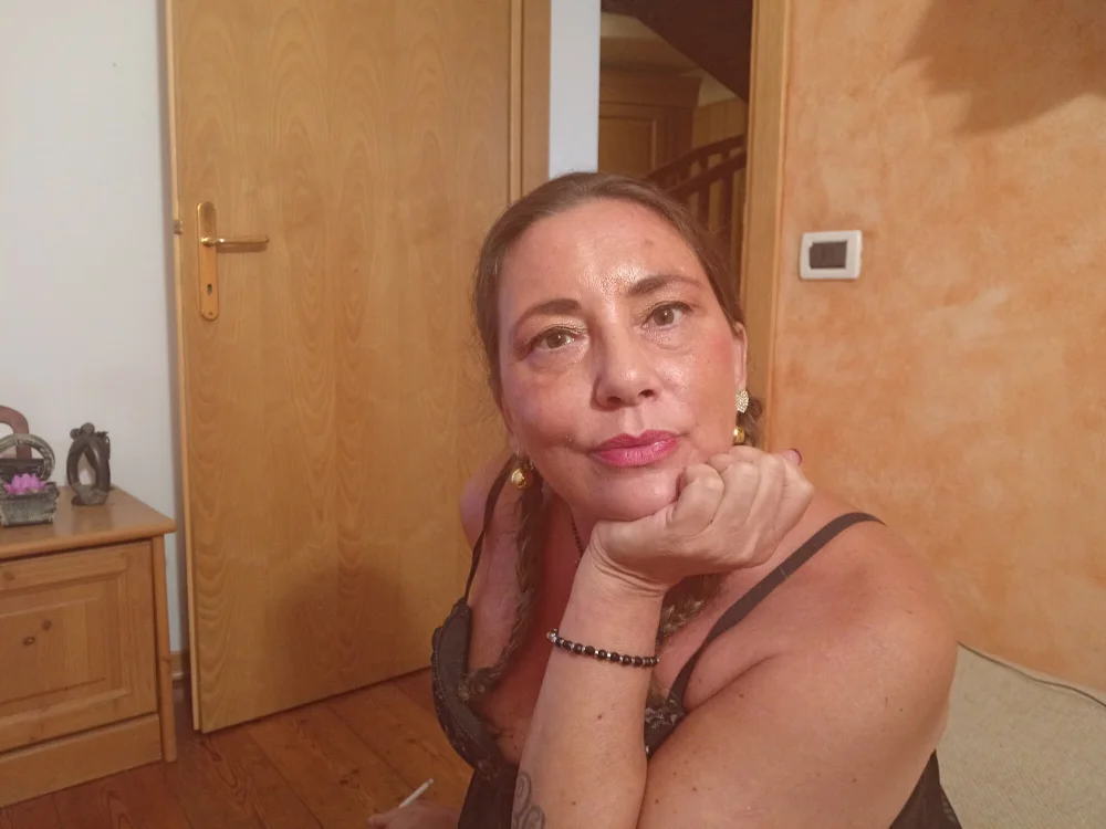 Offline XXX chat modela panterona1975