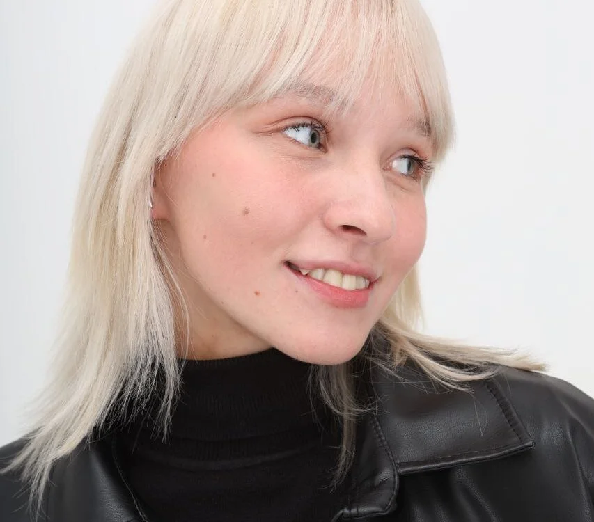 Ariel_Blonde's Offline XXX Chat