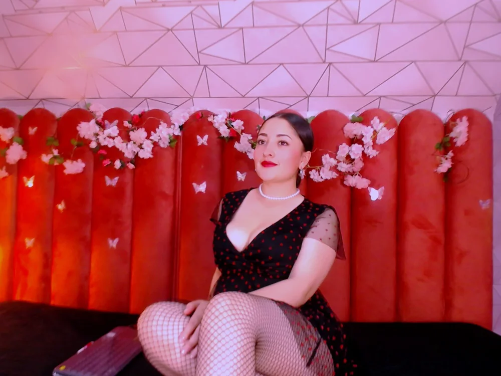 Chloemiller_1 offline chatrum