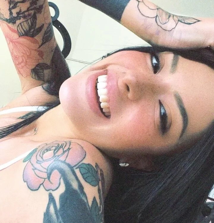 ValentinaBianchi's Offline XXX Chat