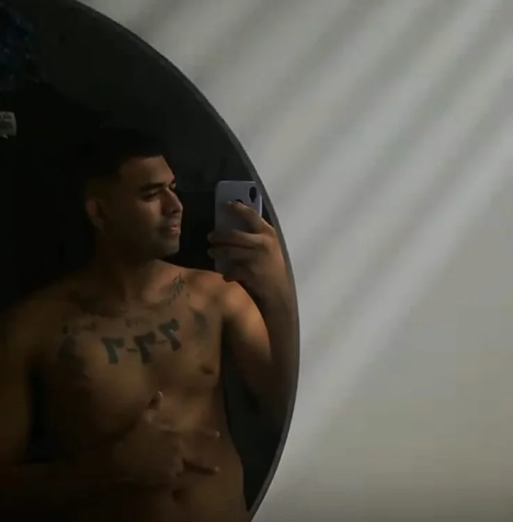 monsterhouse777 Offline XXX Chat