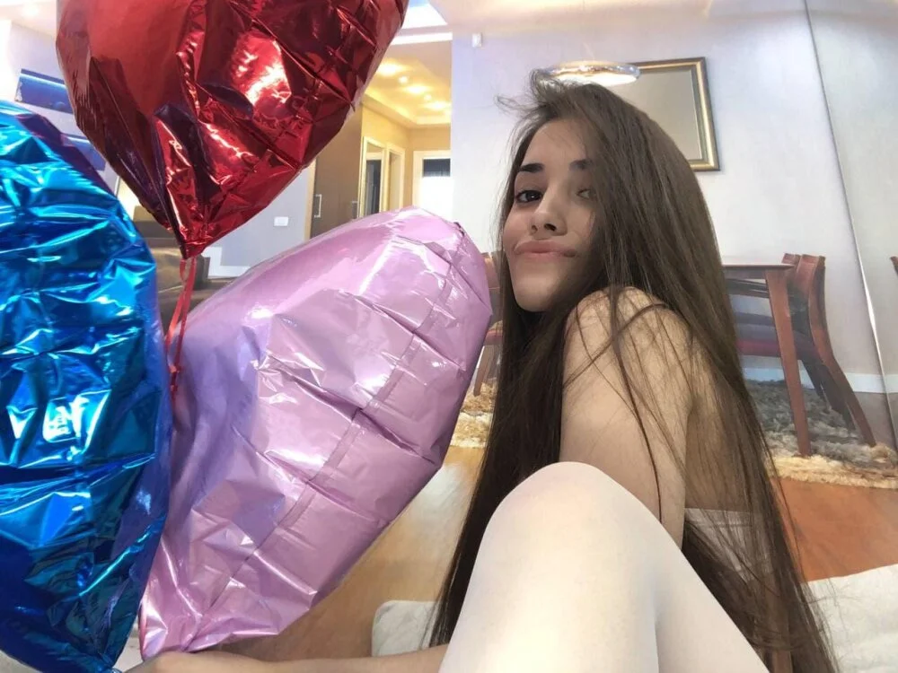 TerryAdorable's Offline XXX Chat