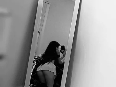 naughtysaraaa profile