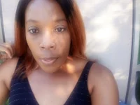 DIRTYTALKINQUEEN's Offline Chat Room