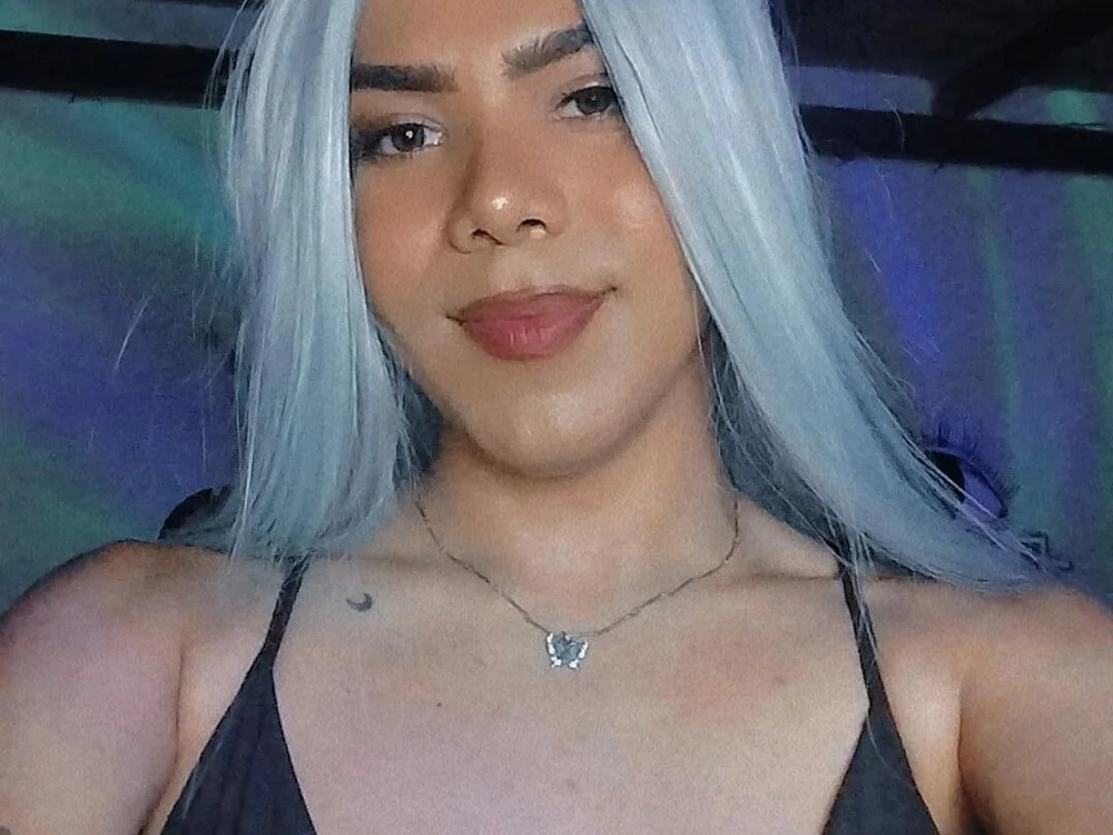 Alexia_Rox Chat XXX offline