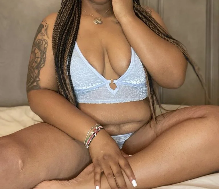 sexygirl_promise's Offline XXX Chat