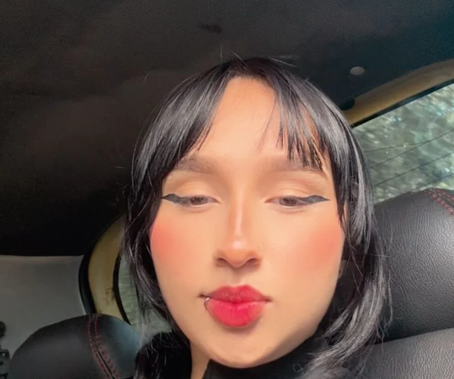 bianca_pearl11 Offline XXX Chat