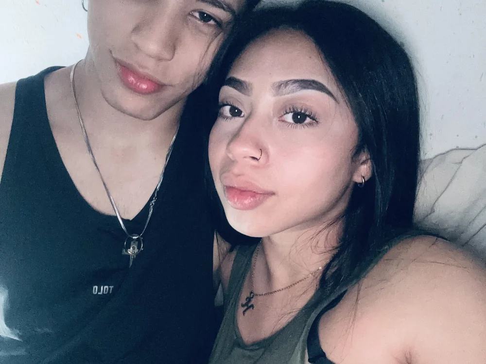 ArthurYkitty's Offline XXX Chat