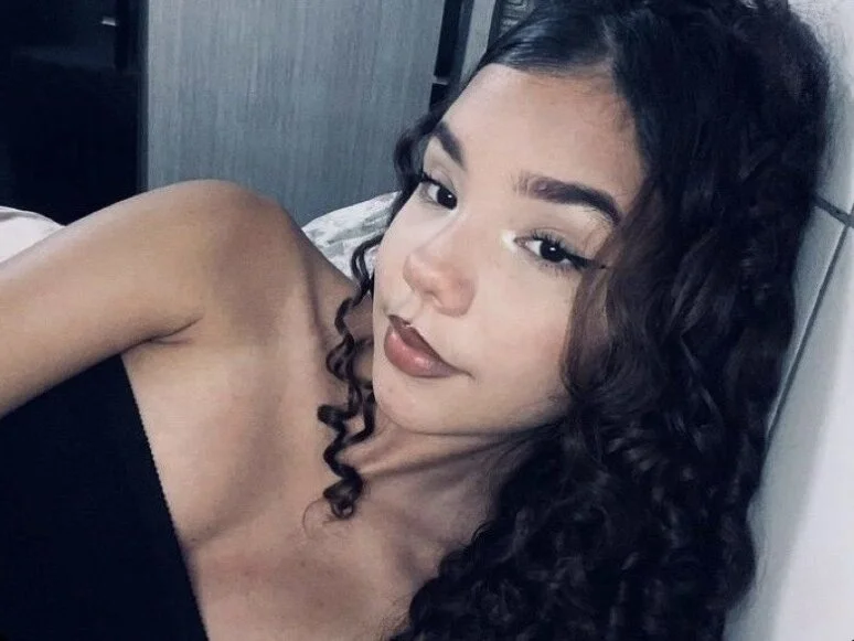 casalde9vinhos' Offline XXX Chat