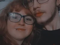 redandwolf's Offline Chat Room