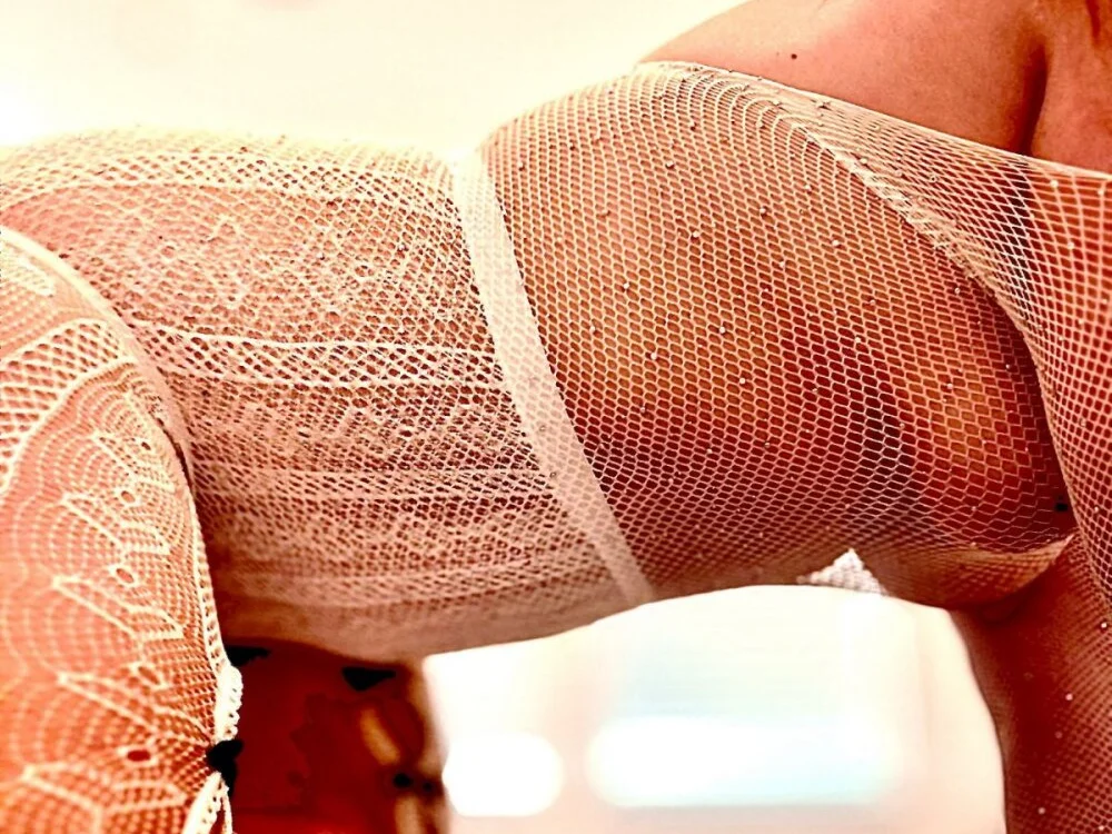 brunettestrip69's Offline XXX Chat