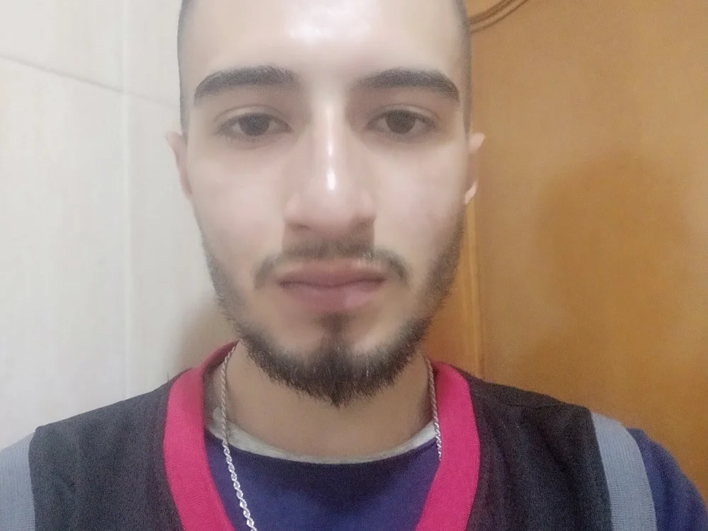 Alexis_Sebastian_420's Offline XXX Chat