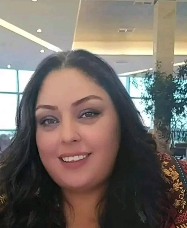 DeboraHot01's Offline Chat Room