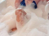 ADA_q's webcam live show