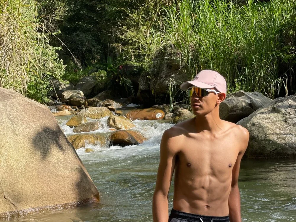 Offline XXX chat modela yesua28